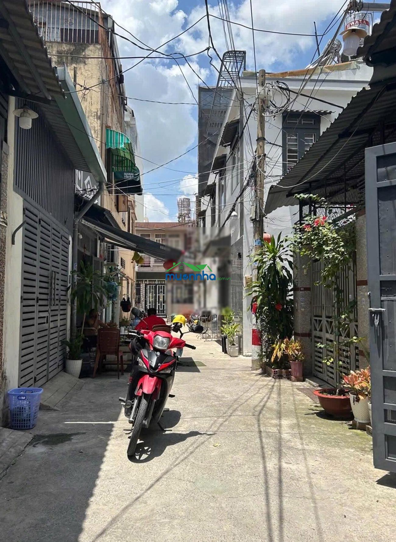 Nhà đẹp xe hơi ngủ trong nhà gần emart phan huy ích. giá chỉ 5.7 tỷ - 4