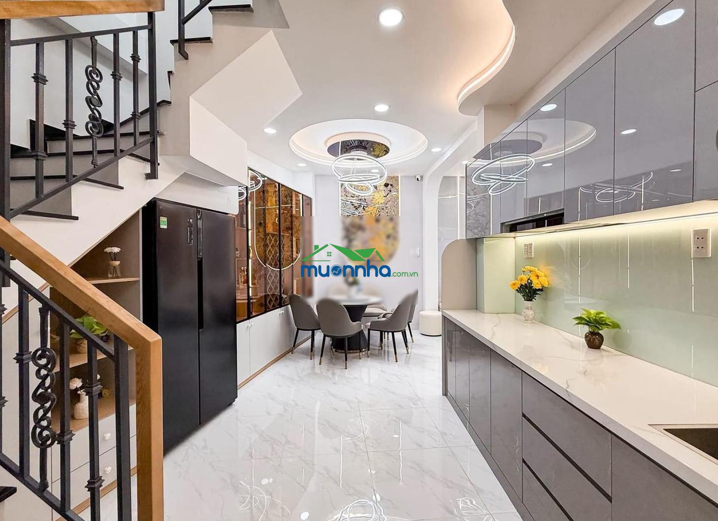 Nhà mới 60m2 3 tầng có sân thượng 6.8 tỷ