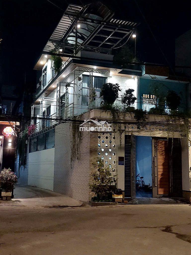 Nhà phố 2 mặt tiền đường nội bộ