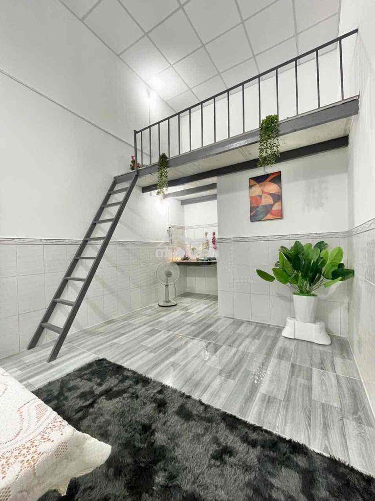 Phòng gác mới giá bao tốt ngay gần đỗ xuân hợp, cao đẳng công thương