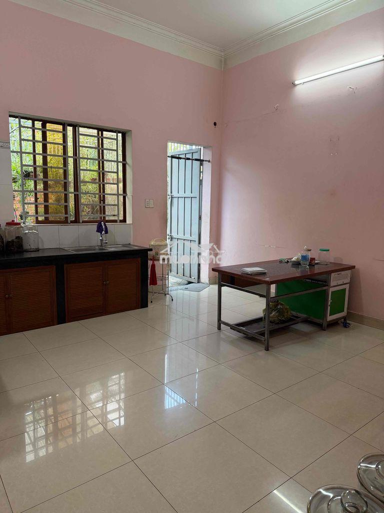 Cho thuê nhà nội thất cơ bản - 4