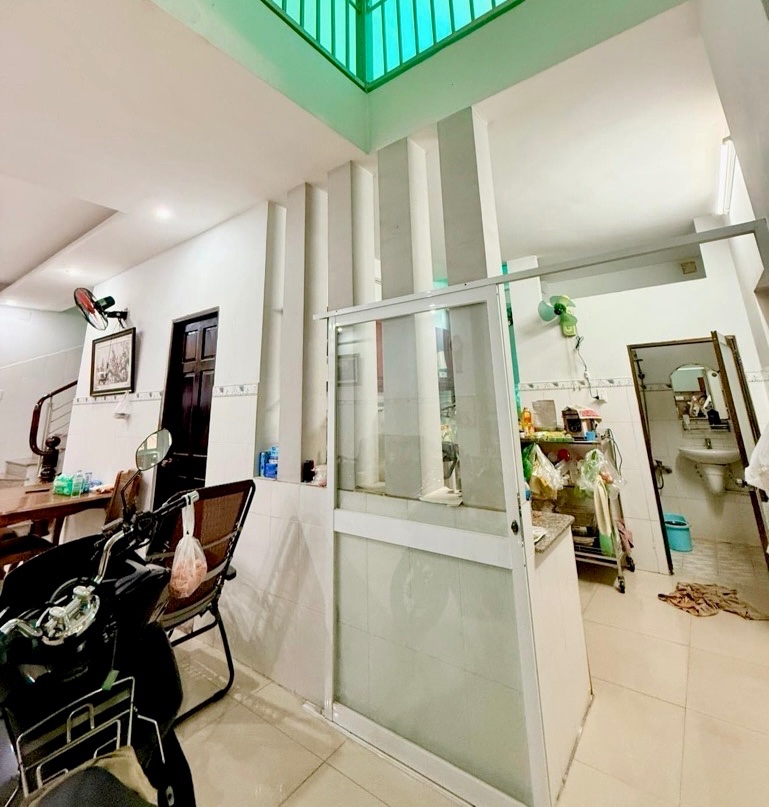 Mặt tiền 8.5❌16m tân thới nhất - phan văn hớn - 3 tầng - chỉ 12.x tỷ - 2