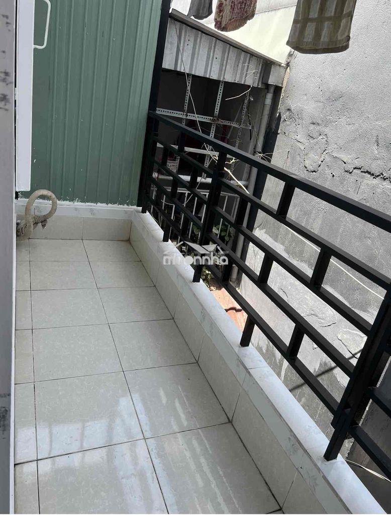 Nhà ở riêng biệt, giá sinh viên, khu dân cư , lịch sự, an ninh