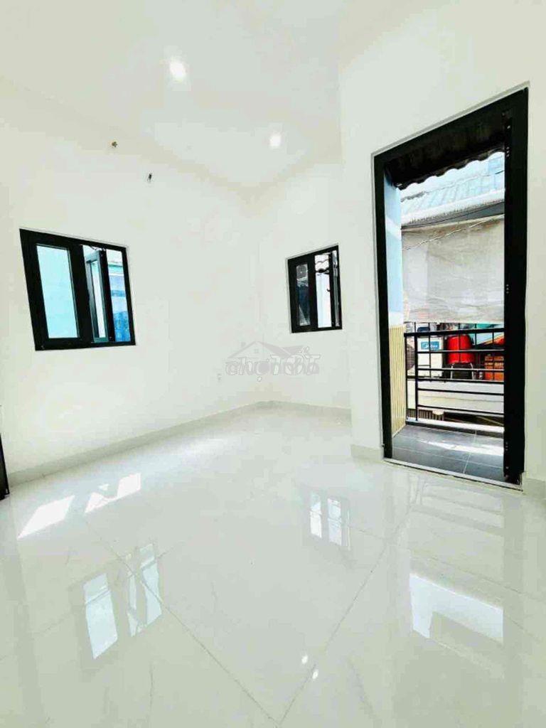 Âu dương lân - 3 tầng - 3pn - sổ chuẩn hoàn công - 2đ lớn - 3