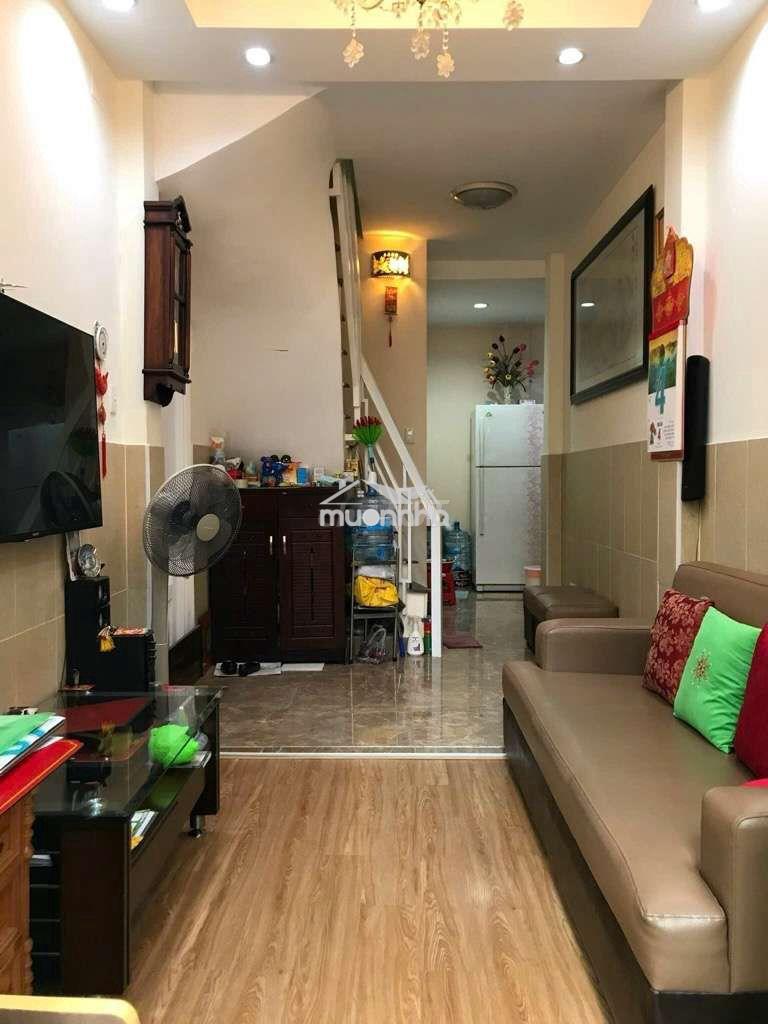 Cực hot phú nhuận – nhà đẹp sát hẻm ô tô – chỉ 5,5 tỷ  dt 29m² btct