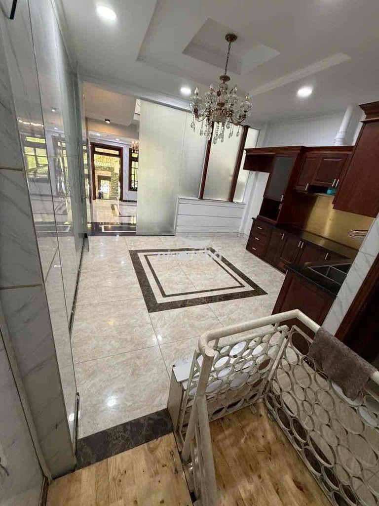Cho thuê nhà có hầm giá chỉ 25tr/ tháng