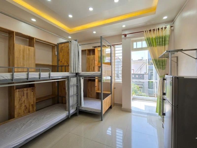 Ktx gần iuh free điện nước – chỉ xách vali vào ở