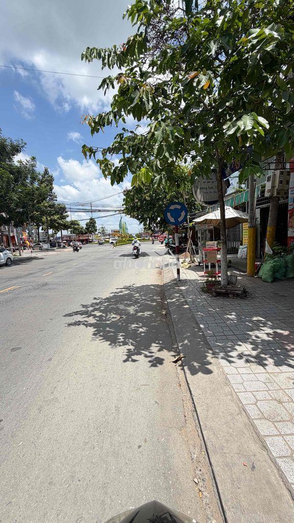 Cho thuê mặt bằng ngay vòng xoay phú khương 6,8x25m giá 25 triệu - 3