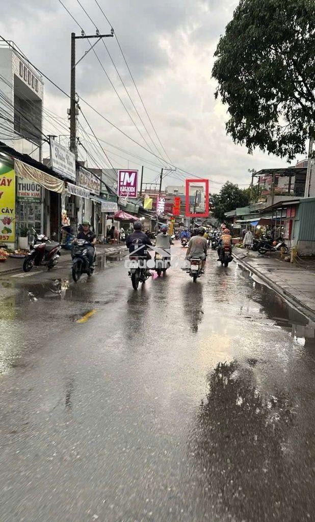 Nhà phố mặt tiền đường đoàn thị kia, ngay giữa chợ, gần ngã ba ông xã - 2