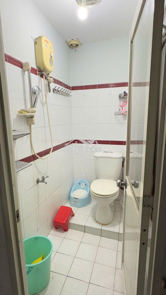 Cho thuê phòng trọ 10m2 quận tân bình - bao điện - nước - wifi - 3