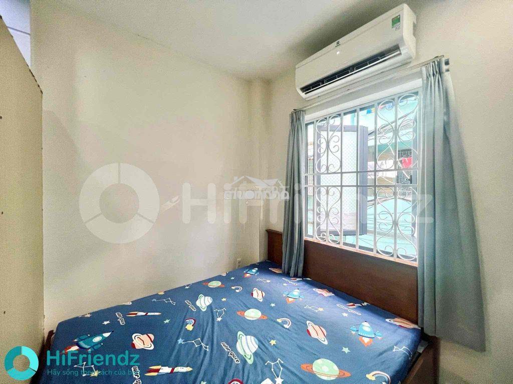 Cho thuê căn hộ quận 3 - độ mới cao-rộng rãi- y hình - chỉ nhận 1 xe - 4