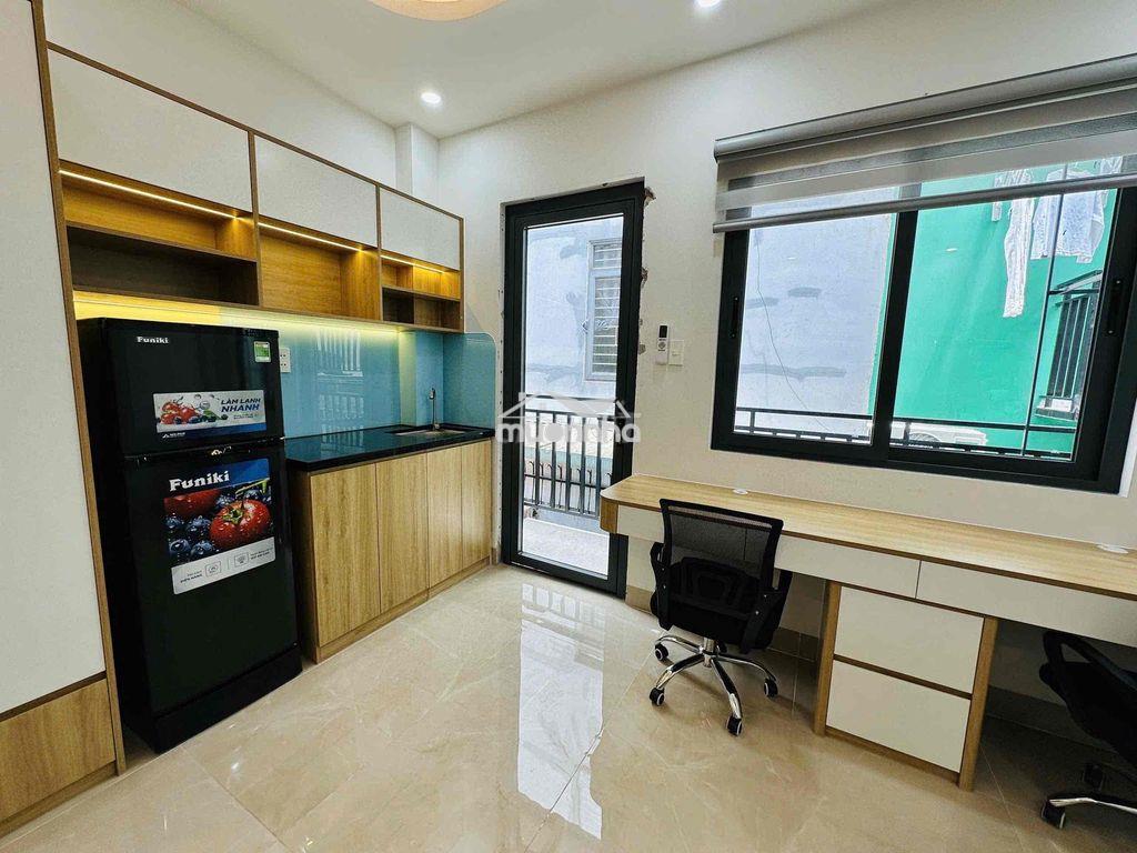 Cho thuê phòng ban công full nội thất gần đại học văn lang ( vlu cs3 ) - 2