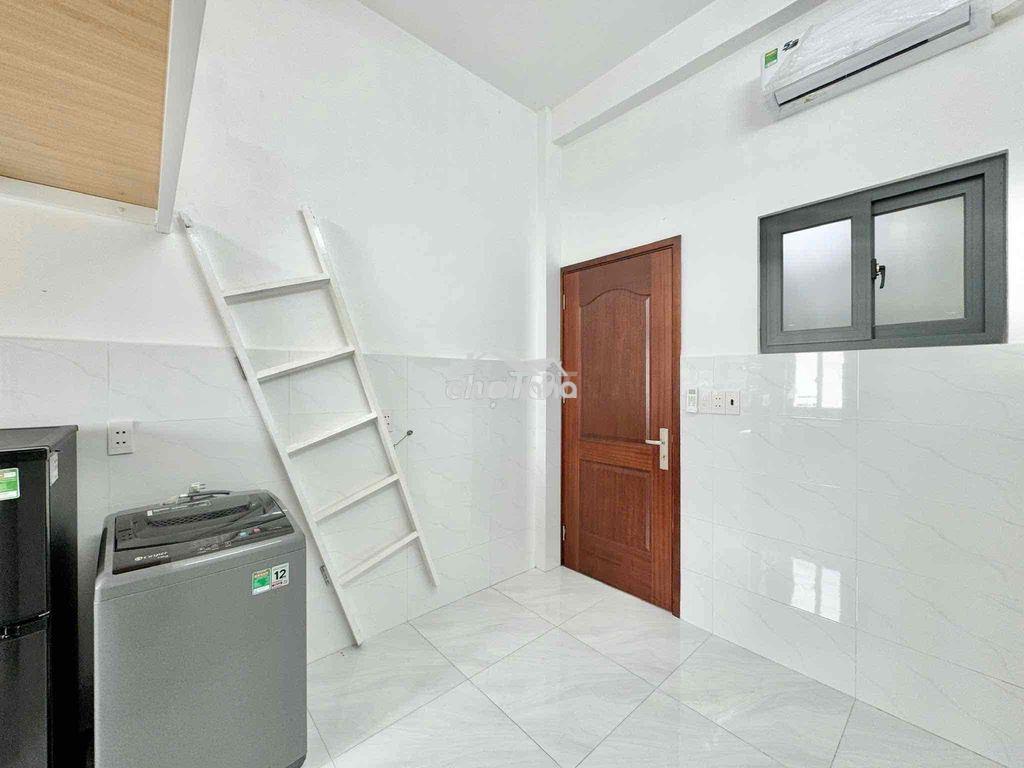 Cho thuê phòng cửa sổ trời sau đại học nguyễn tất thành đường vườn lài - 4