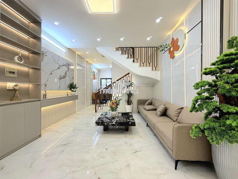 Nhà 4x12m 3 tầng kế xe hơi gần phú mỹ q7 4 tỷ 790