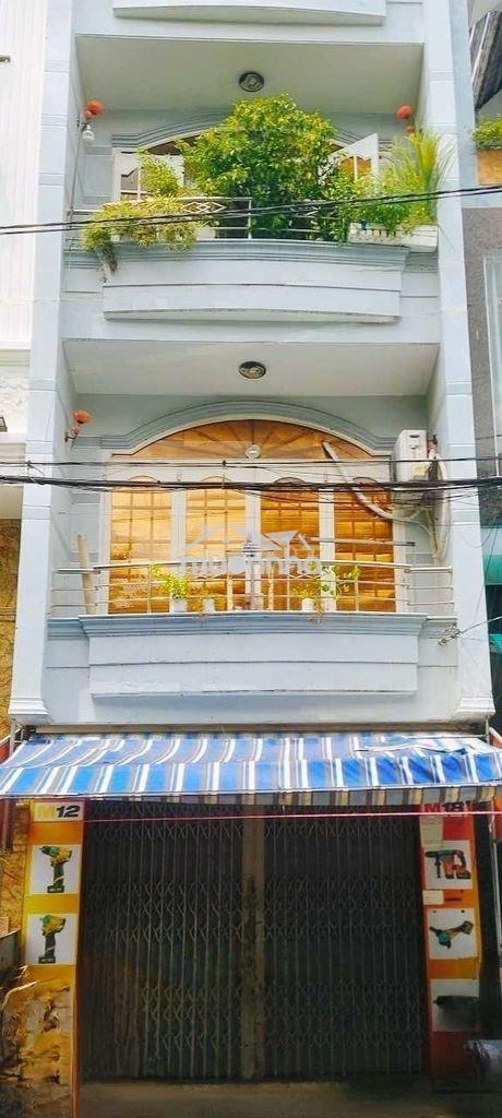 Bán nhà quận 6, đường hậu giang, (4,3x16), sổ hồng chuẩn, hẻm xe hơi