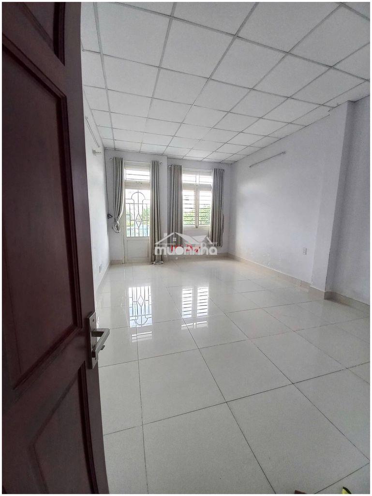 Cho thuê nhà 50m2 đường xe hơi 793 trần xuân soạn, giá 8 triệu - 2