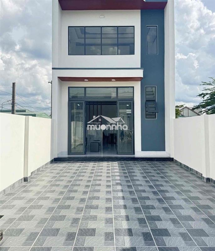 Bán nhà trệt lầu:5x26tc 105m2 tk 3pn,2wc,gần ql13 hỗ trợ bank