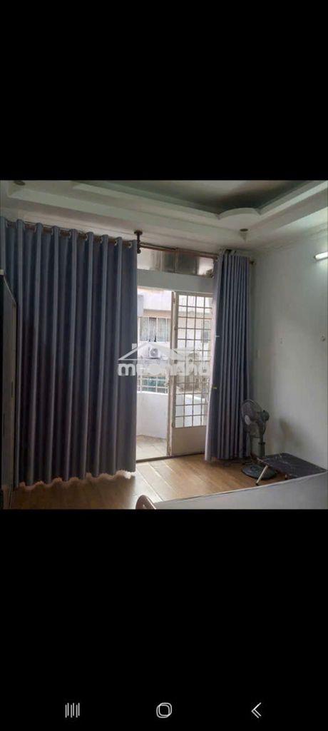 Chung cư phan văn trị p2 q5  2pn 60m2 sử dụng thang máy , có nội thất  - 2