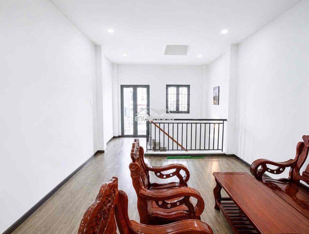 Nhà hẻm xe tải thông 5pn - 3