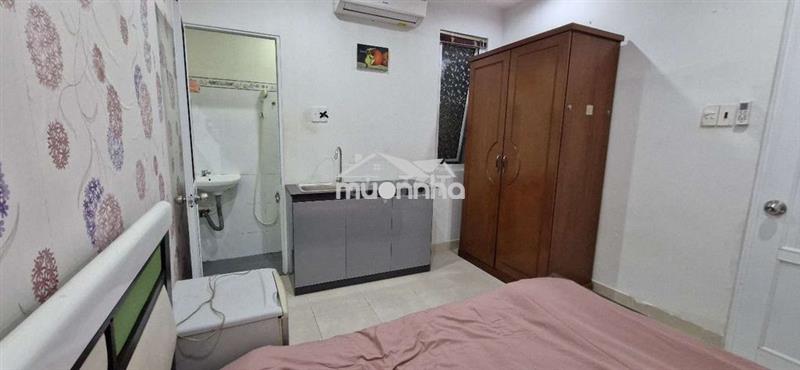 Phòng wc riêng, bếp riêng, đủ nội thất chính chủ