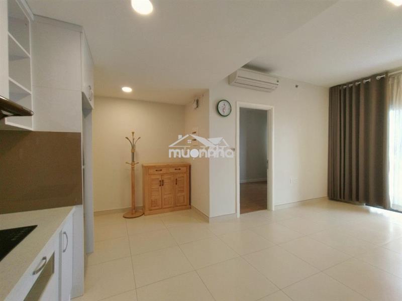 Có sẵn nội thất cơ bản 2pn tại masteri thảo điền - view thoáng mát