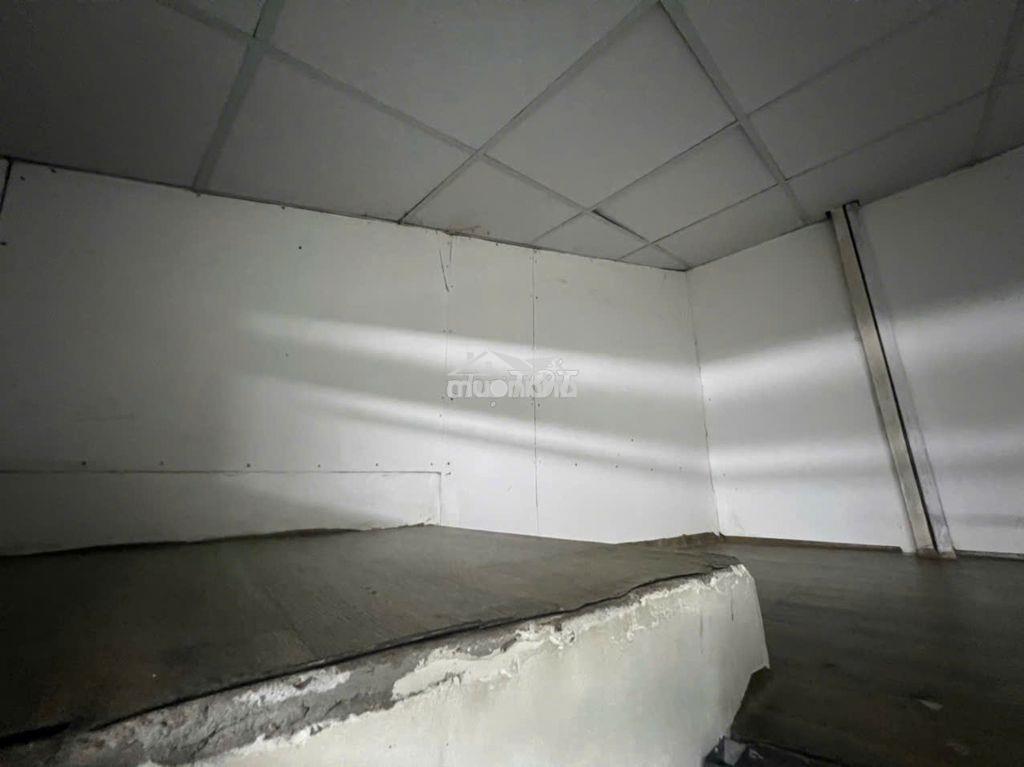 TẦNG TRỆT CÓ GÁT LỬNG DT KHOẢNG 22 M2 , VỆ SINH RIÊNG, LỐI RIÊNG - 3