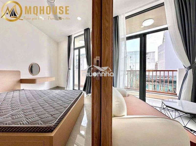 Căn hộ gần sân bay tách bếp