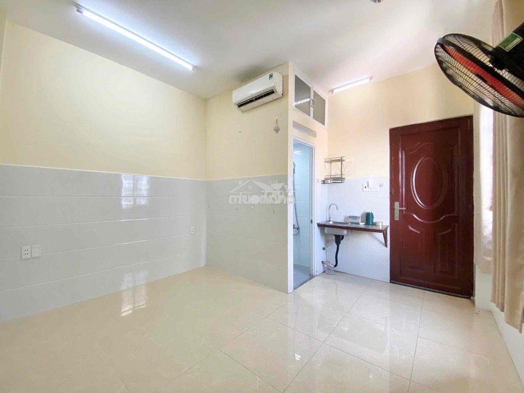 Cuối đường hoa sữa, đi bộ 3 phút ra phan xích long - 4