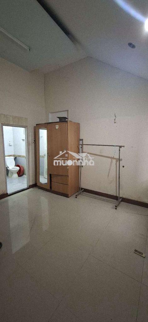 Cho thuê trọ, tolet riêng. máy lạnh. máy nước nóng
