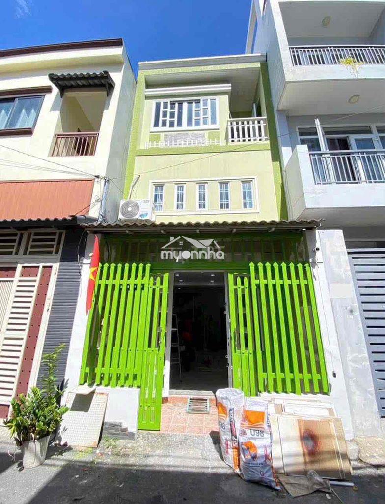 Nhà có nội thất 4x12m 2lầu (4pn 3wc) hẻm 4m. lê thúc hoạch. tân phú