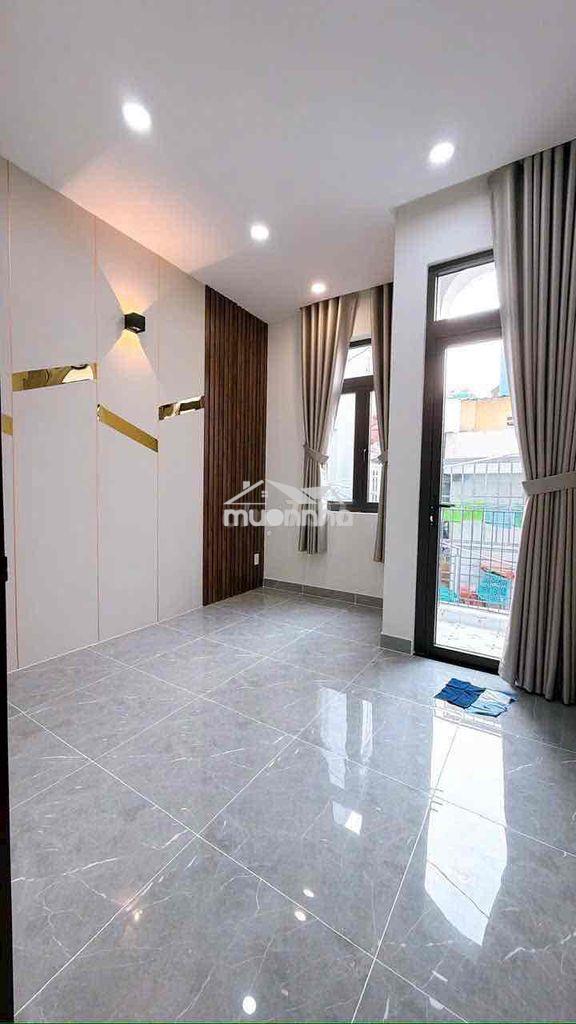Bán nhà mới xây 4 tấm 1/ tôn đản 4pn giá 5 tỉ 2 tl - 4