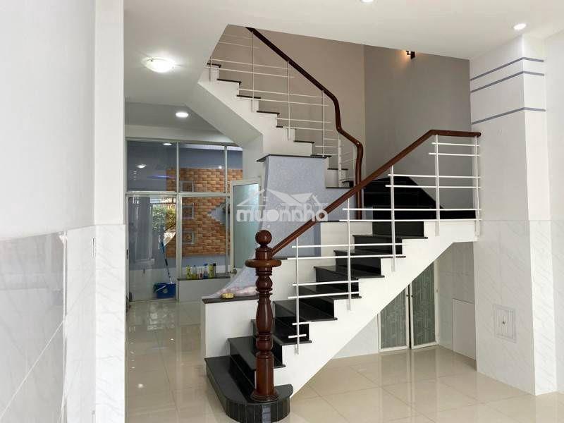Nhà mặt tiền thụt nguyễn thượng hiền, q.bình thạnh: 4m x 12.5m, 2 lầu - 3