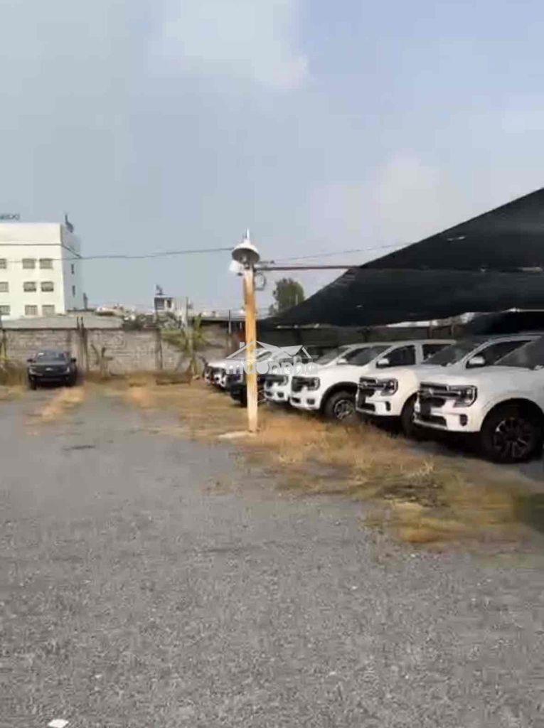 Cho thuê mặt bằng làm bãi xe, kho  khu vực “ ngã tư ga”