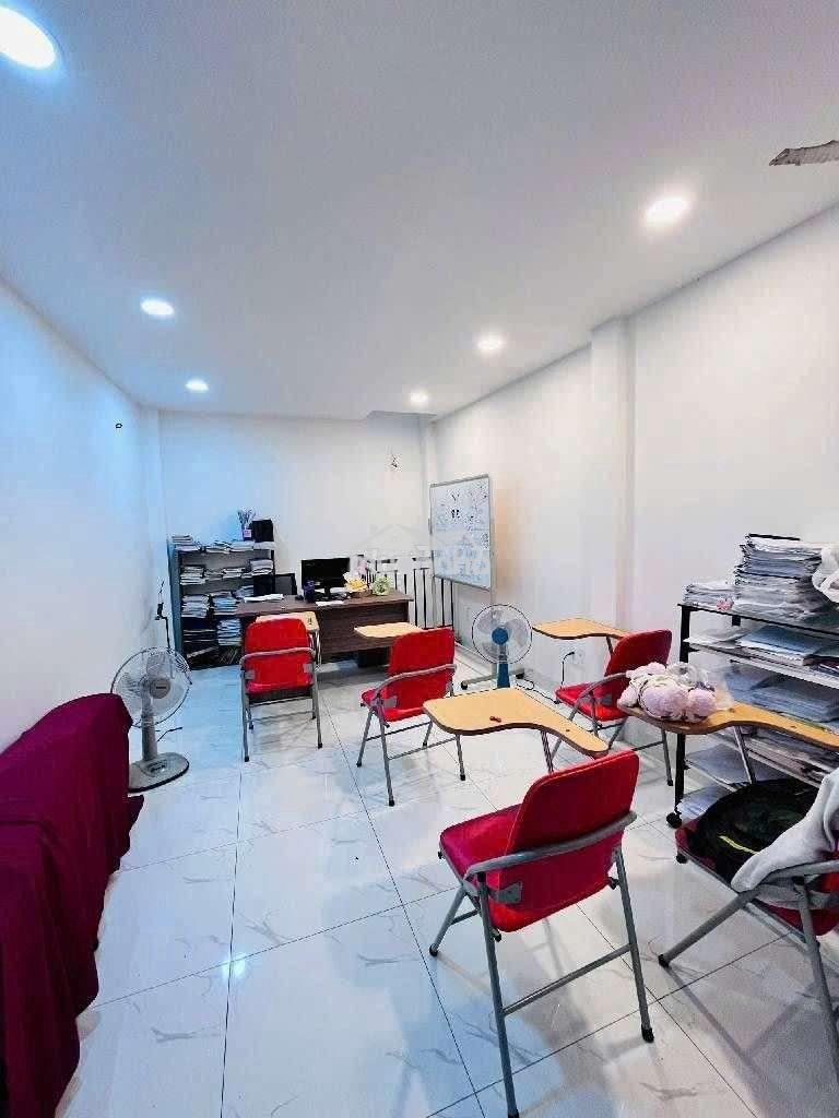 Nhà 5 tầng - trần văn đang - thông hoàng sa - quận 3 - giá 8,9 tỷ