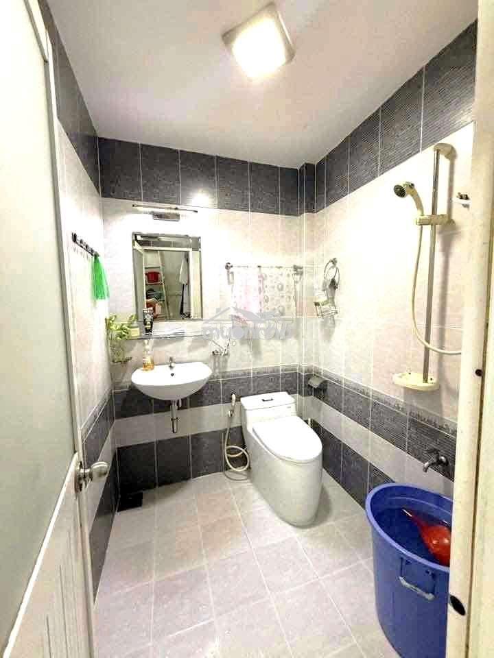 Căn nhà 2 tầng cho thuê 8tr/tháng - 4