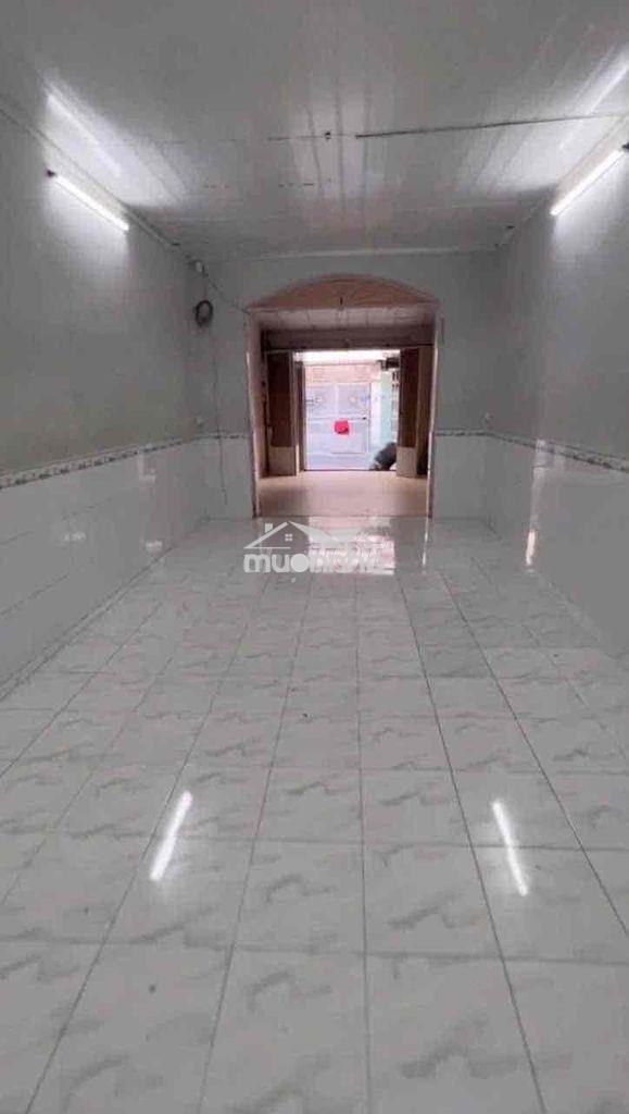 Cho thuê nhà nc hẻm 1/ huỳnh thiện lộc q.tp 4x18 trệt lầu gần chợ - 3