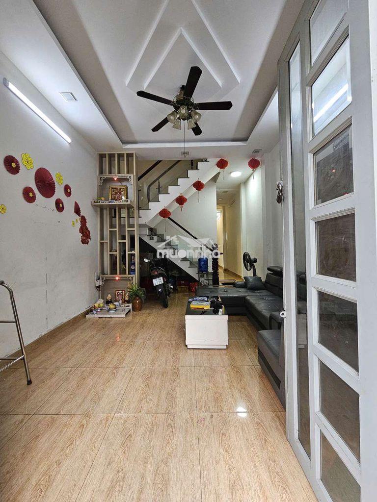 Chủ kẹt bán gấp nhà tỉnh lộ 10, ngay cầu tân tạo gần khu công ngiệp