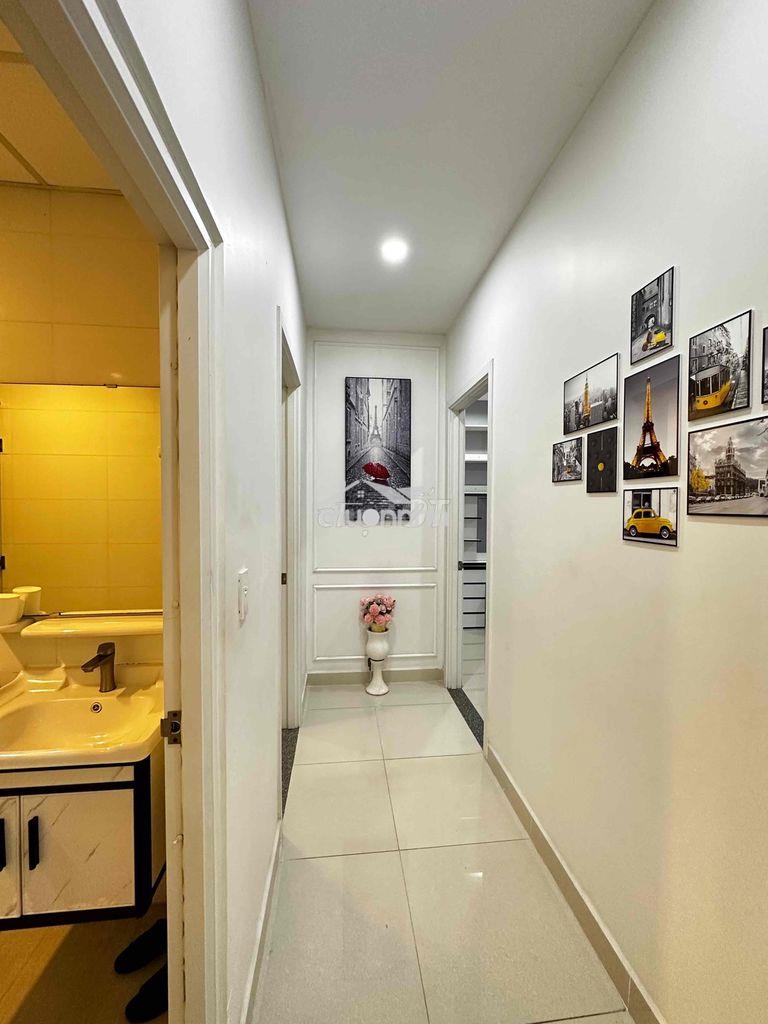Chỉ 1 căn *** căn góc 2pn2wc bán gấp tặng full nội thất
