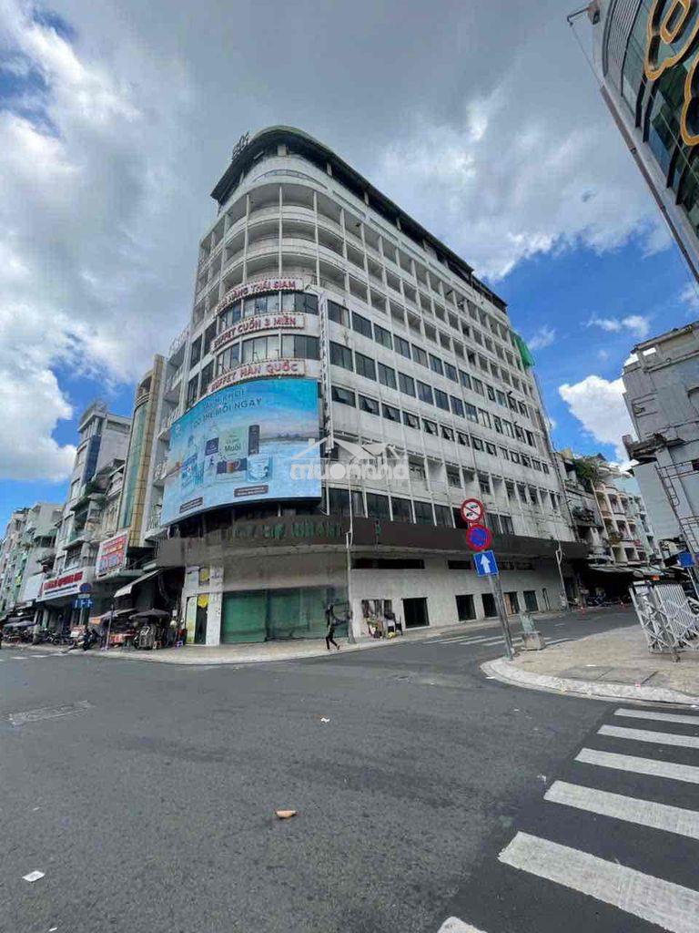Bán toà nhà trung tâm q5 vị trí vàng góc ngã 4