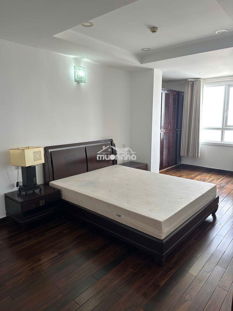 Cho thuê penthouse sân vườn view sông – cao ốc bmc quận 1 - 4