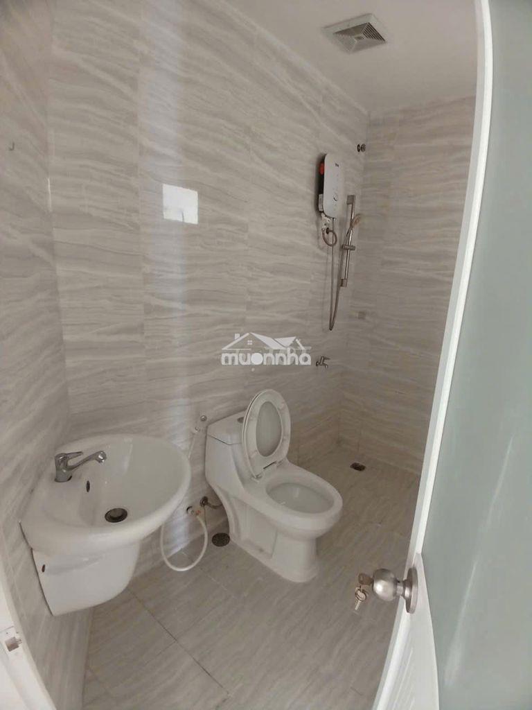 ✅ 2pn 2wc-61m2- khan hiếm- 6tr4-có bancony-máy lạnh tủ lạnh, nước nóng - 4
