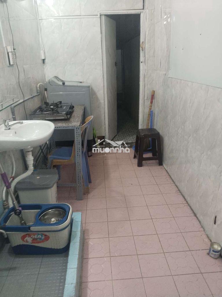 Cho thuê nhà tầng 1  đường tân hàng p10 q5
