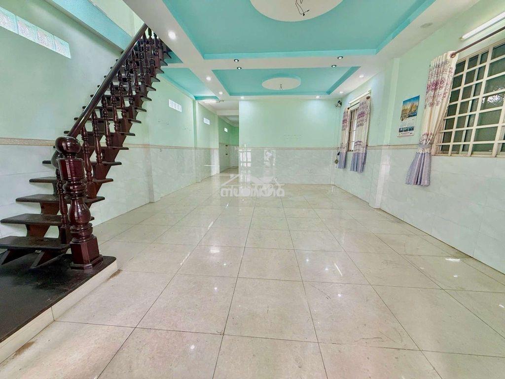 Nhà 2 tầng 109m2 - 3 tỷ hơn gần trung tâm hành chính dĩ an - 2