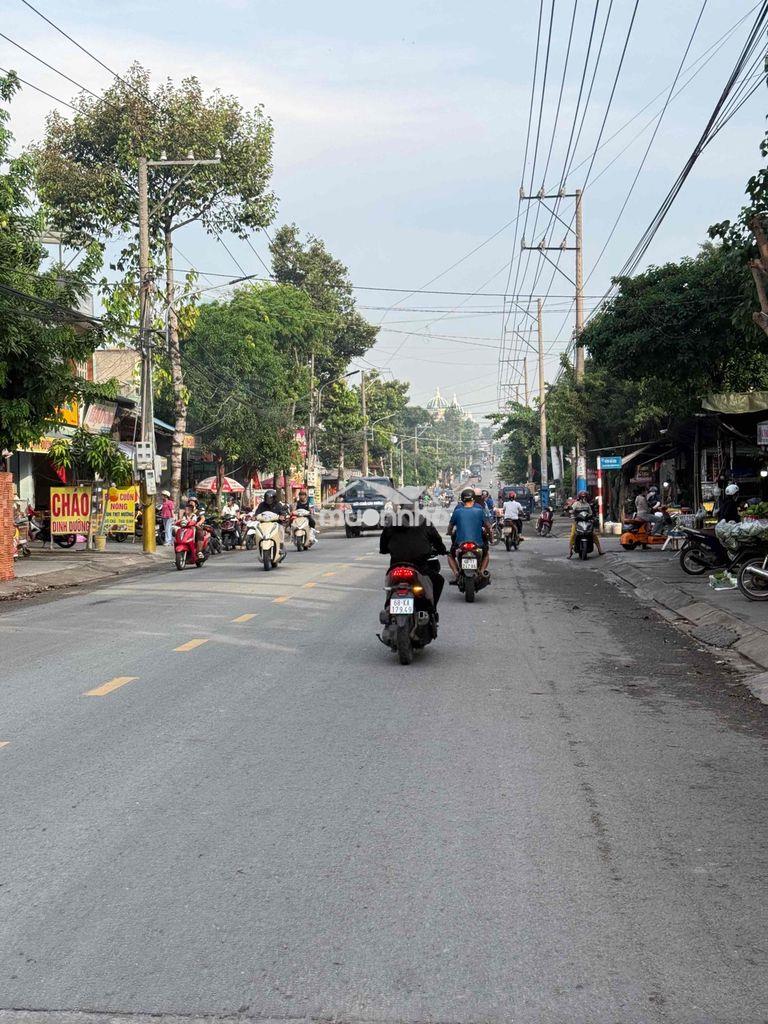 Cho thuê nhà 130m mặt tiền lớn dĩ an - 2