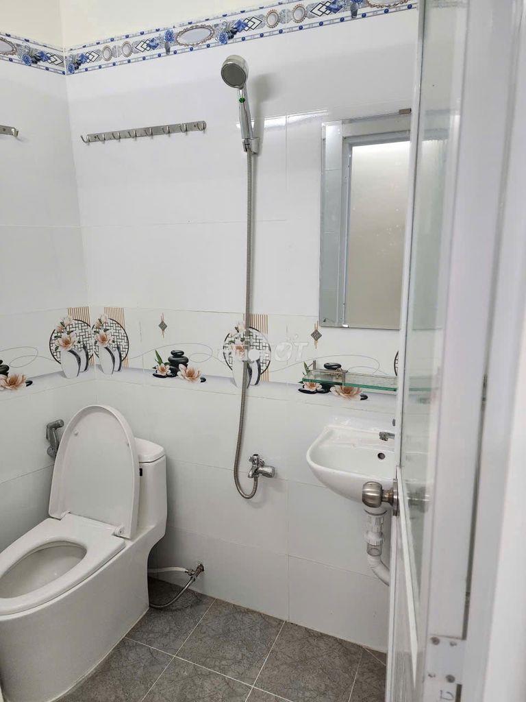 Nhà nguyên căn trêt lầu đầy đủ nội thất - 4