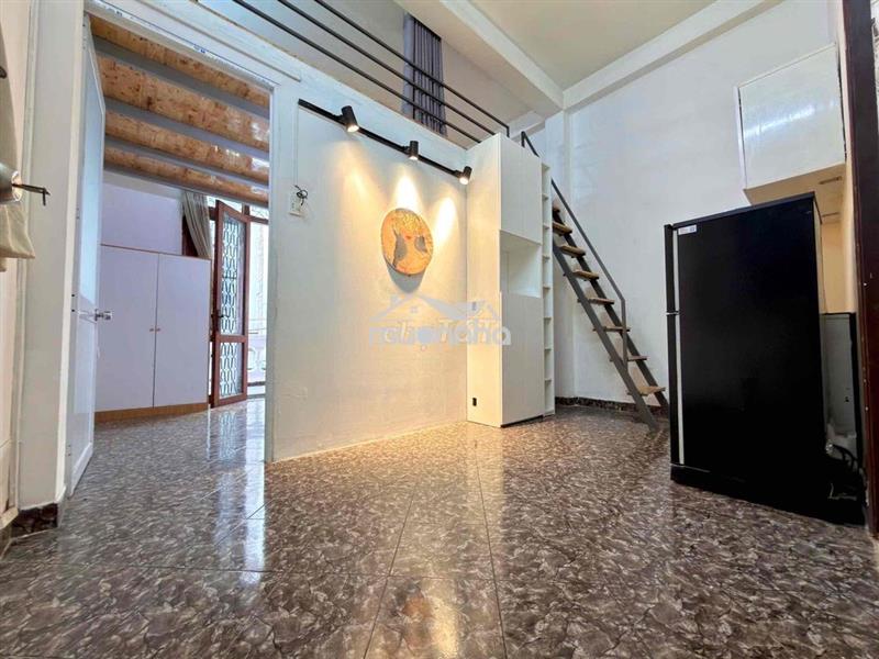 Cho thuê căn 2pn1wc ban công full nt ở sư vạn hạnh gần huflit quận 10