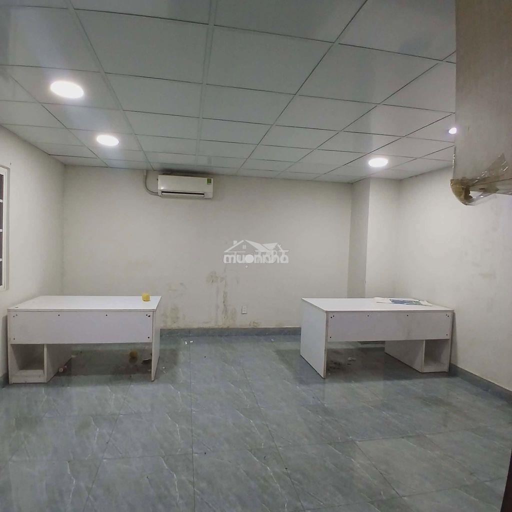 Cho thuê nhà xưởng, mt quốc lộ 1a, 502m2 giá 50 triệu - 3