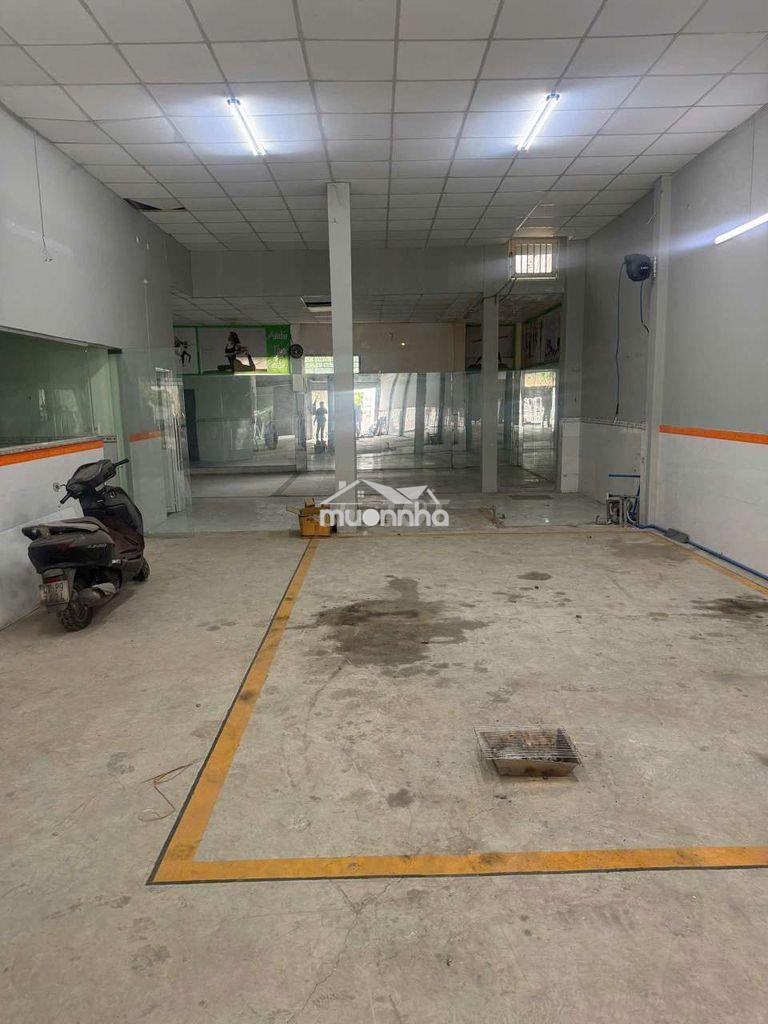 Cho thuê nhà mặt tiền giá tốt - 3