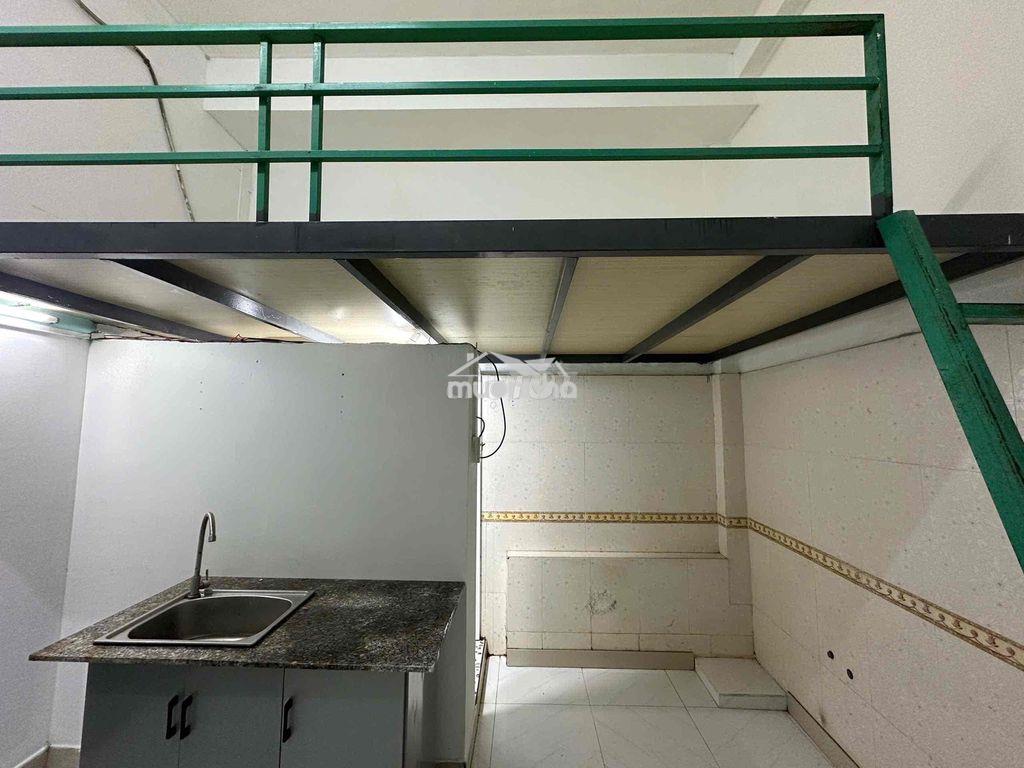 Phòng trọ cho thuê chính chủ.máy lạnh .gác .wc riêng. - 2