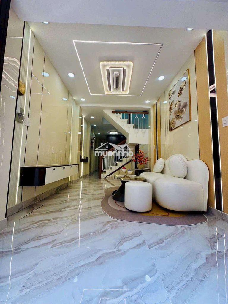 🏡 Bán nhà đẹp mới thiết kế hiện đại đường dạ nam p2 q8
- 2